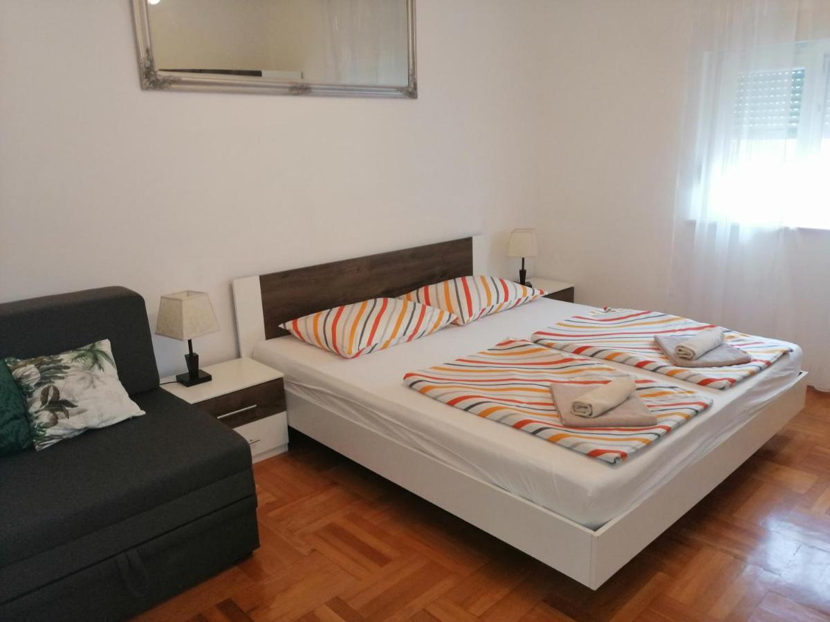 Apartman Mira 자보리치 외부 사진