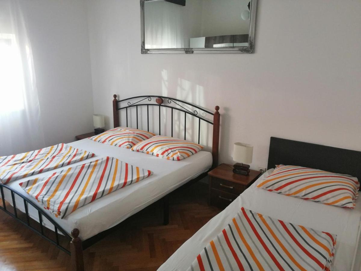 Apartman Mira 자보리치 외부 사진